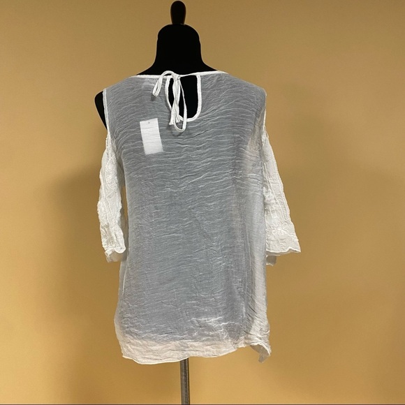 Le Marais Paris White Floral Lace Cold Shoulder Sheer Blouse Top Size XL - Picture 9 of 10